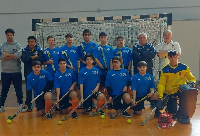 Hockey indoor – Il gruppo hockey under 16 della SSD UniMe si laurea campione regionale di categoria nell’indoor